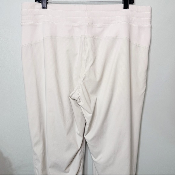 Lululemon Dance Studio Joggers Bone Off White Size 14 Like New - Picture 8 of 14
